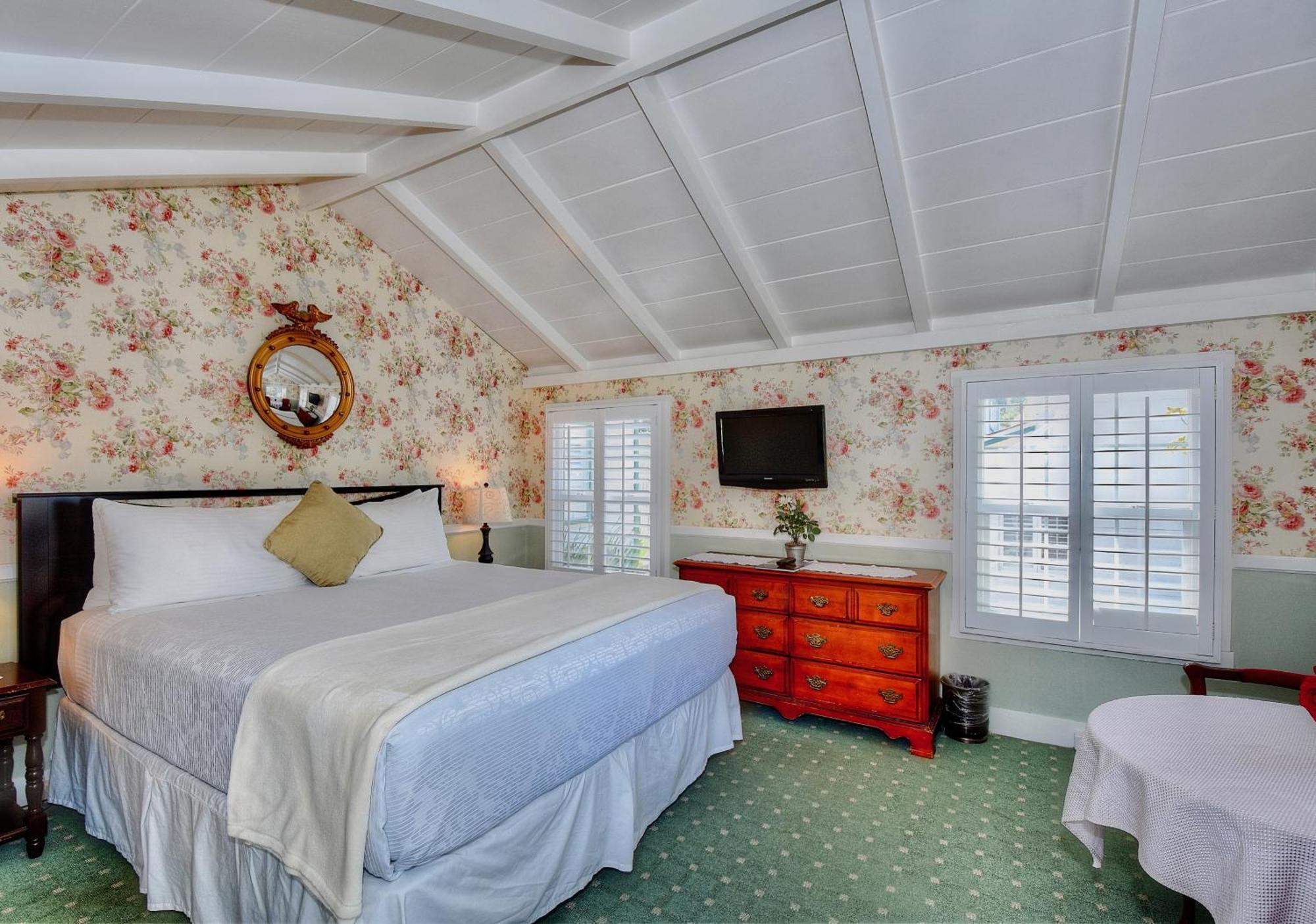 Carmel Green Lantern Inn ภายนอก รูปภาพ