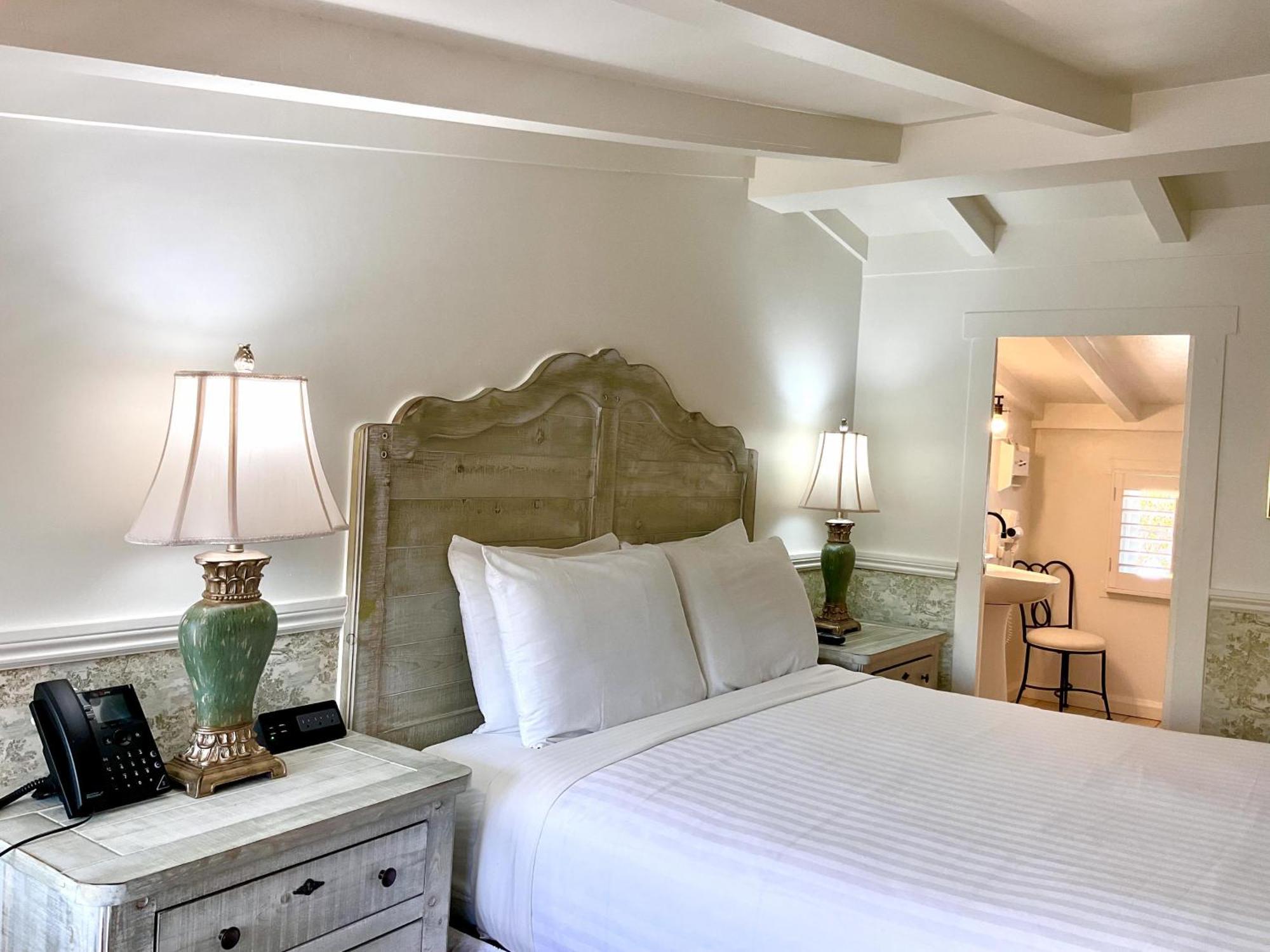 Carmel Green Lantern Inn ห้อง รูปภาพ